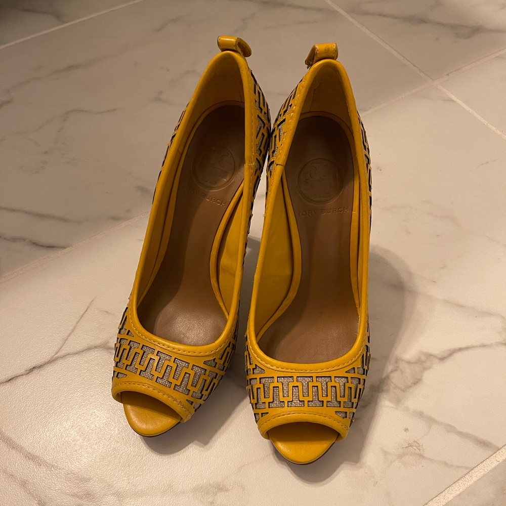 Yellow Peep-Toe Platform Shoes